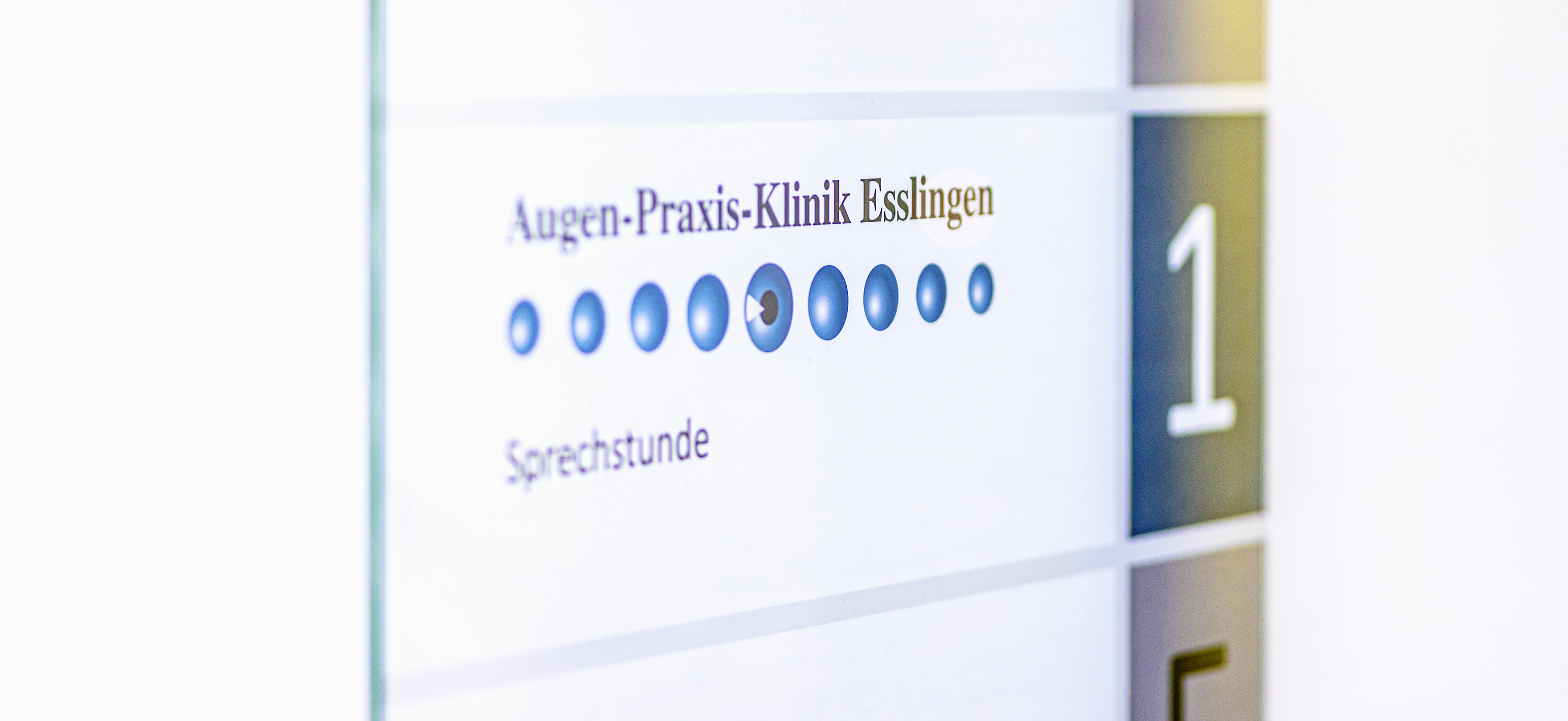 Sprechstunde Augen-Praxisklinik Esslingen